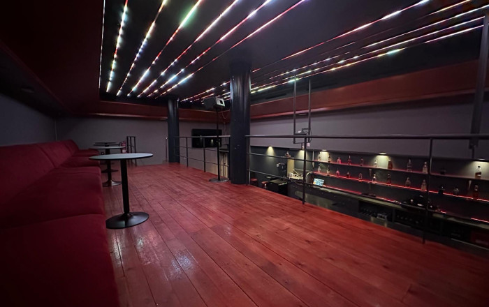 Transfert - Bar Copas Musical -
Barcelona - Eixample Izquierdo