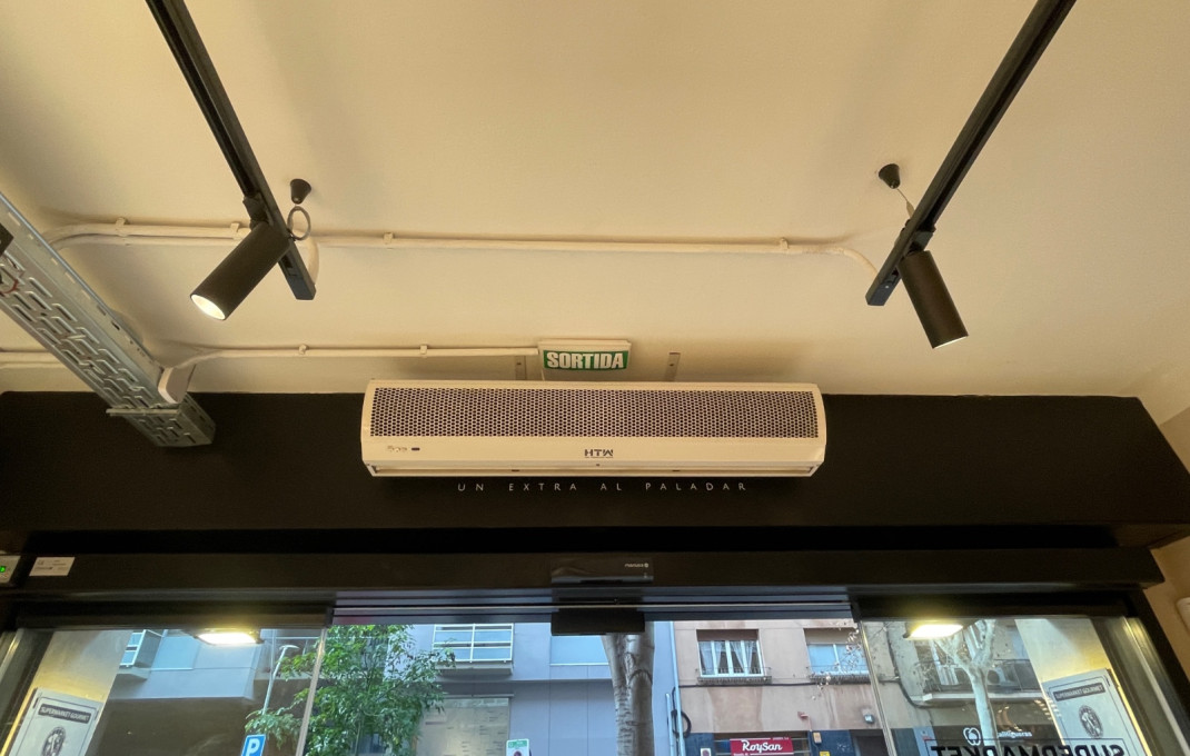 Transfert - Supermarché -
Barcelona - Eixample