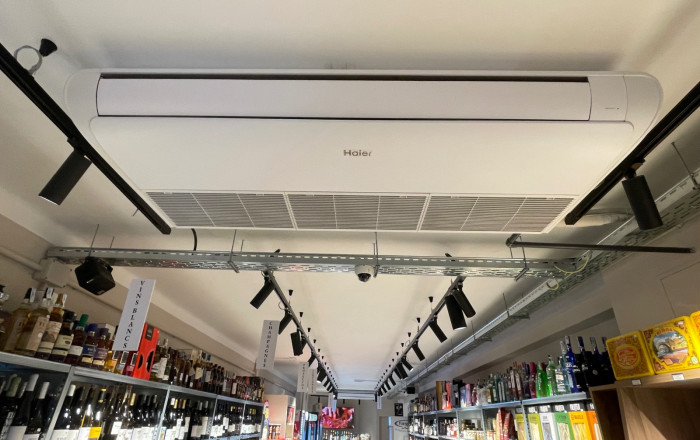 Transfert - Supermarché -
Barcelona - Eixample