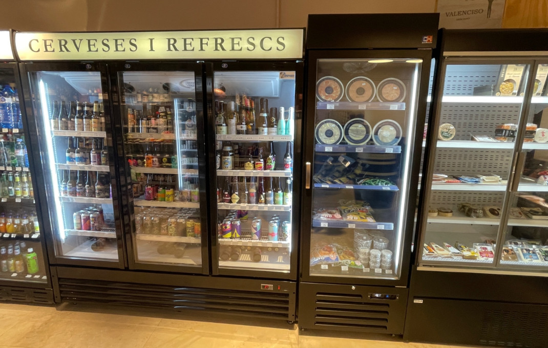 Transfert - Supermarché -
Barcelona - Eixample