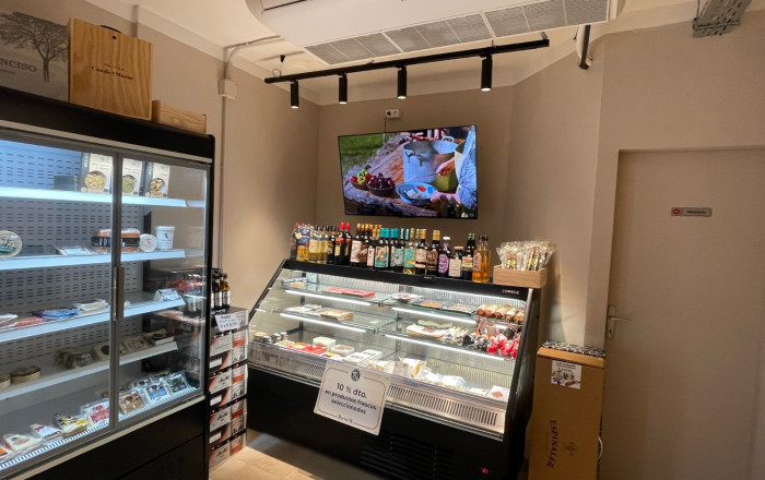 Transfert - Supermarché -
Barcelona - Eixample