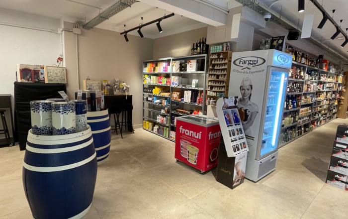 Transfert - Supermarché -
Barcelona - Eixample