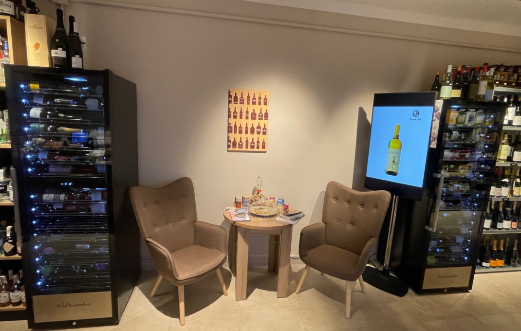 Transfert - Supermarché -
Barcelona - Eixample