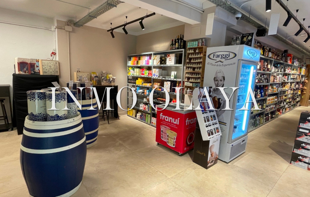 Transfert - Supermarché -
Barcelona - Eixample