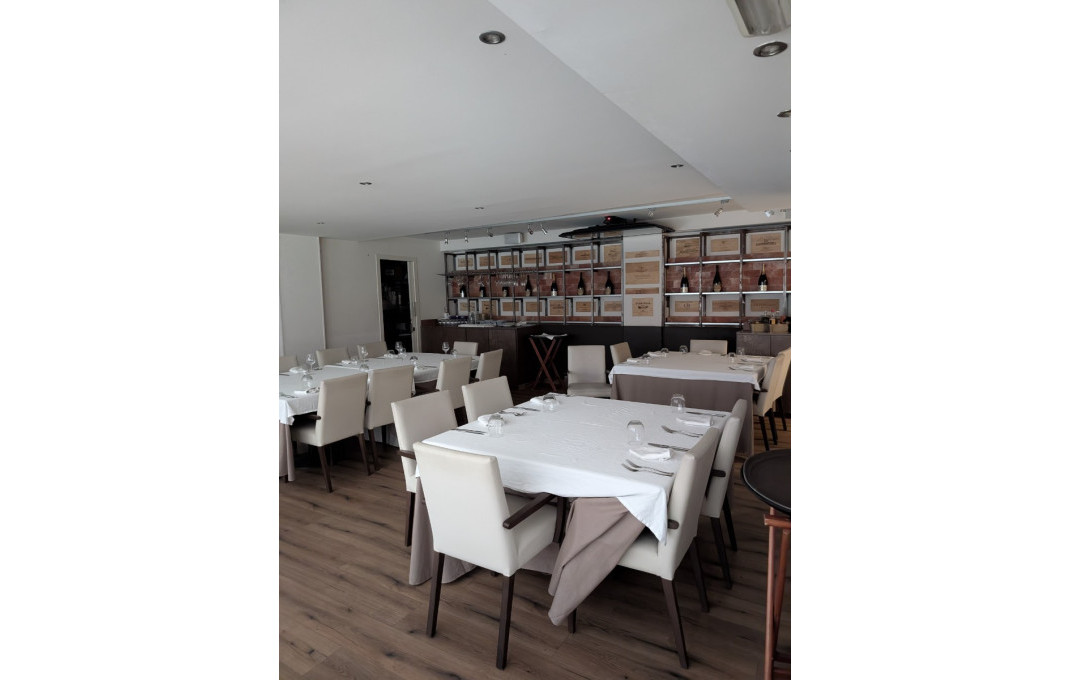 Traspaso - Bar Restaurante -
Barcelona - Eixample Derecho