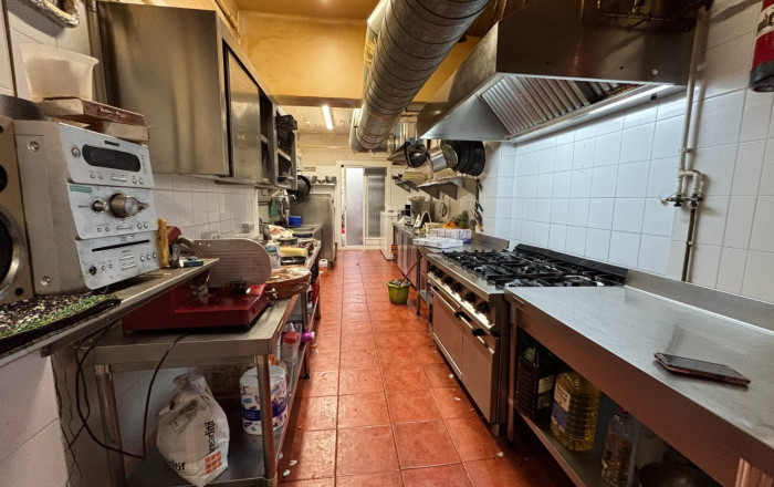 Traspaso - Take Away -
Barcelona - Gràcia