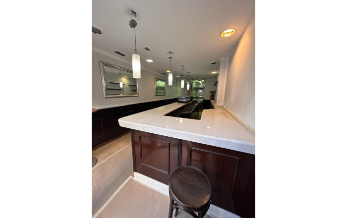 Traspaso - Bar-Cafeteria -
Sant Boi de Llobregat - La Montayeta