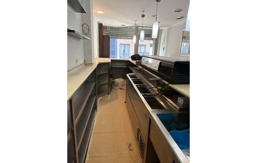 Traspaso - Bar-Cafeteria -
Sant Boi de Llobregat - La Montayeta