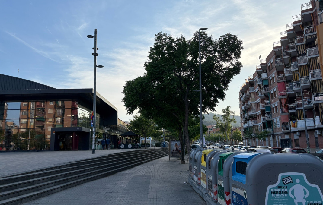 Traspaso - Bar-Cafeteria -
Sant Boi de Llobregat - La Montayeta