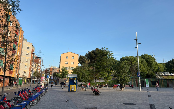 Traspaso - Bar-Cafeteria -
Sant Boi de Llobregat - La Montayeta