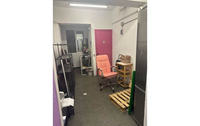 Traspaso - Tiendas -
Barcelona - Sagrada familia