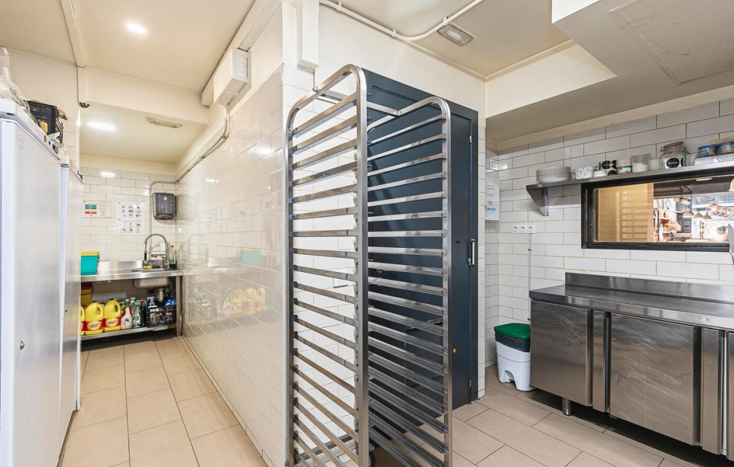 Traspaso - Obradores y/o Panaderias -
Barcelona - Eixample Derecho