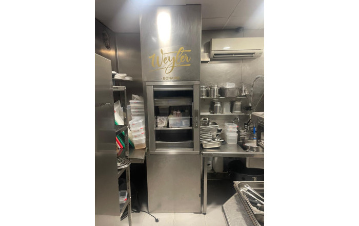 Transfert - Bar Restaurante -
Palma de Mallorca - Palma