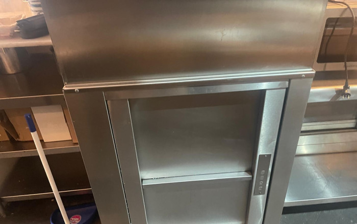 Transfert - Bar Restaurante -
Palma de Mallorca - Palma