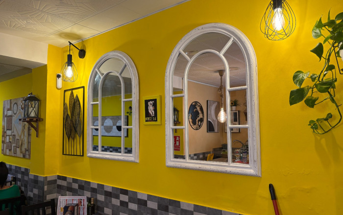 Traspaso - Bar-Cafeteria -
Sant Feliu