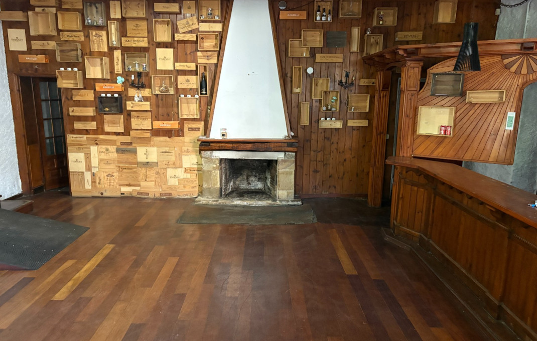 Alquiler - Restaurante -
Vallirana