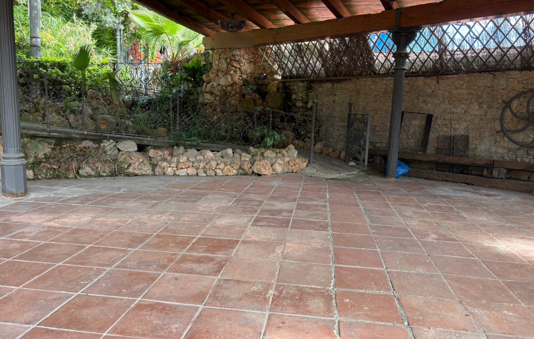 Alquiler - Restaurante -
Vallirana