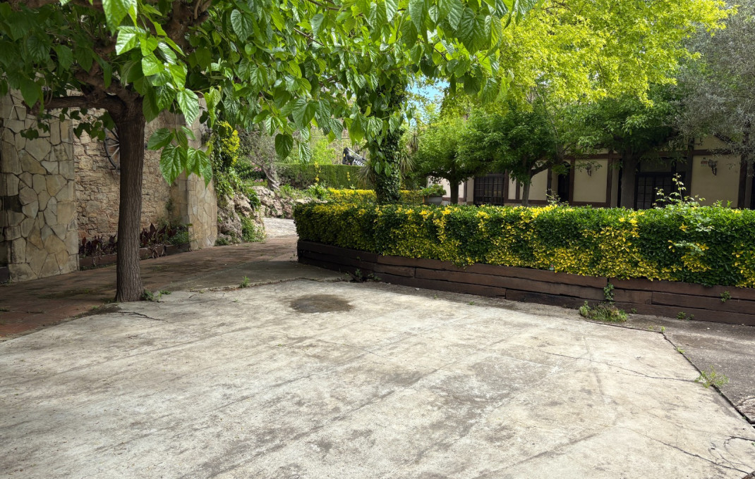 Alquiler - Restaurante -
Vallirana