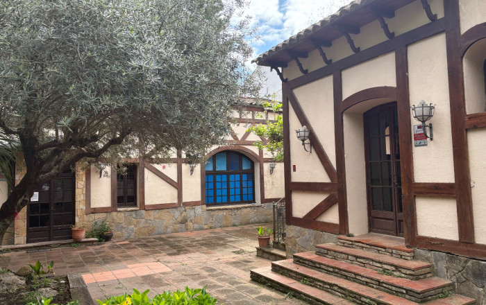 Alquiler - Restaurante -
Vallirana