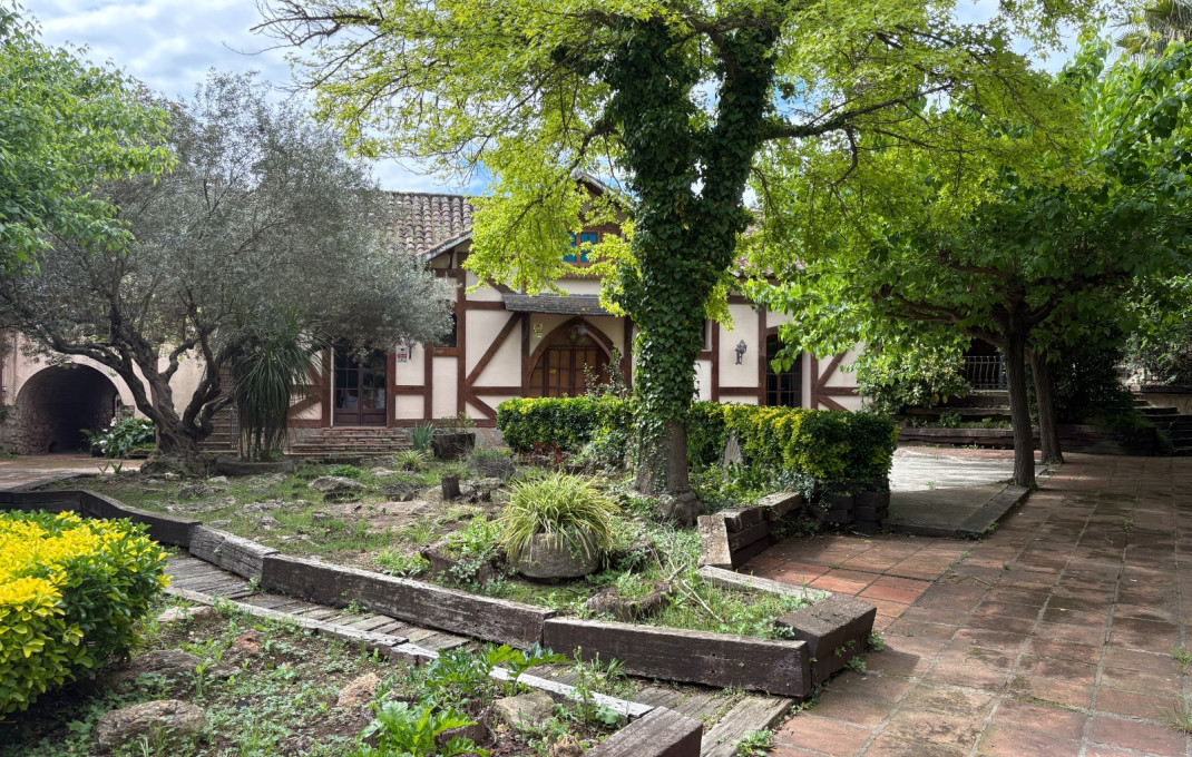 Alquiler - Restaurante -
Vallirana