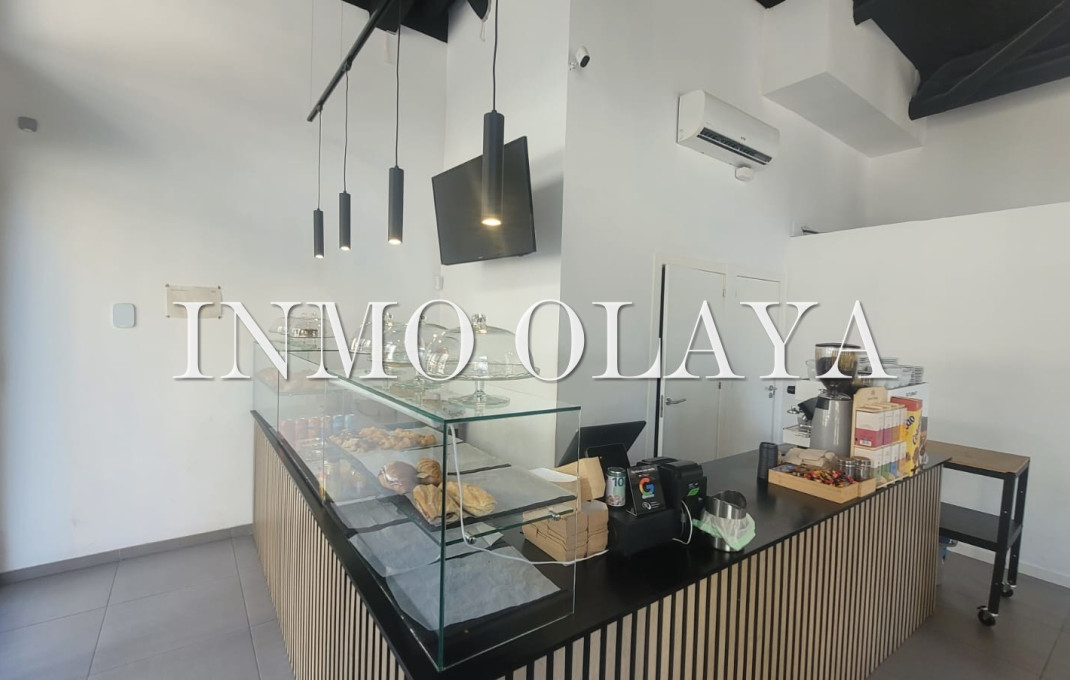 Transfert - Obradores y/o Panaderias -
L'Hospitalet de Llobregat - Santa eulalia