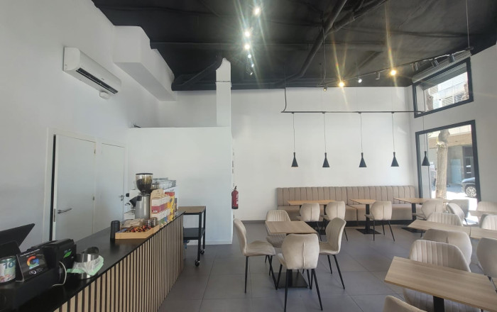 Transfert - Obradores y/o Panaderias -
L'Hospitalet de Llobregat - Santa eulalia