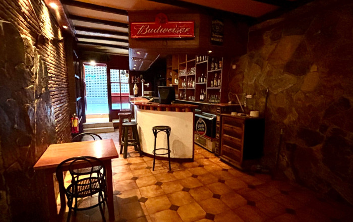 Venta en rentabilidad - Bar Restaurante -
Barcelona - Gràcia