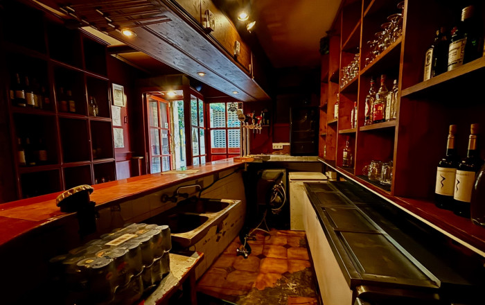 Venta en rentabilidad - Bar Restaurante -
Barcelona - Gràcia