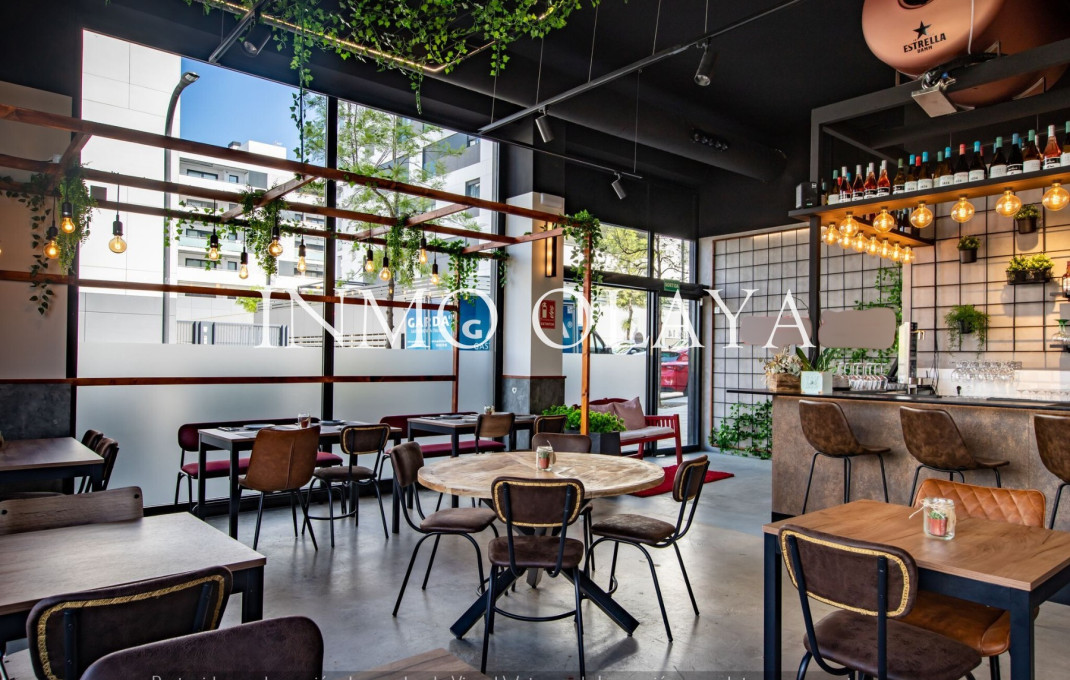 Traspaso - Bar Restaurante -
Sant Just Desvern