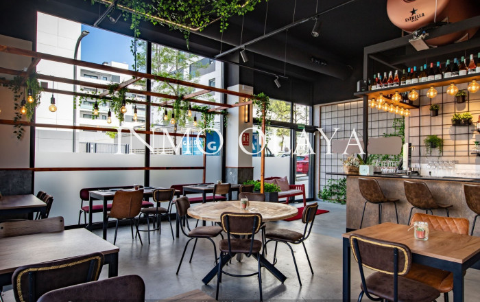 Traspaso - Bar Restaurante -
Sant Just Desvern