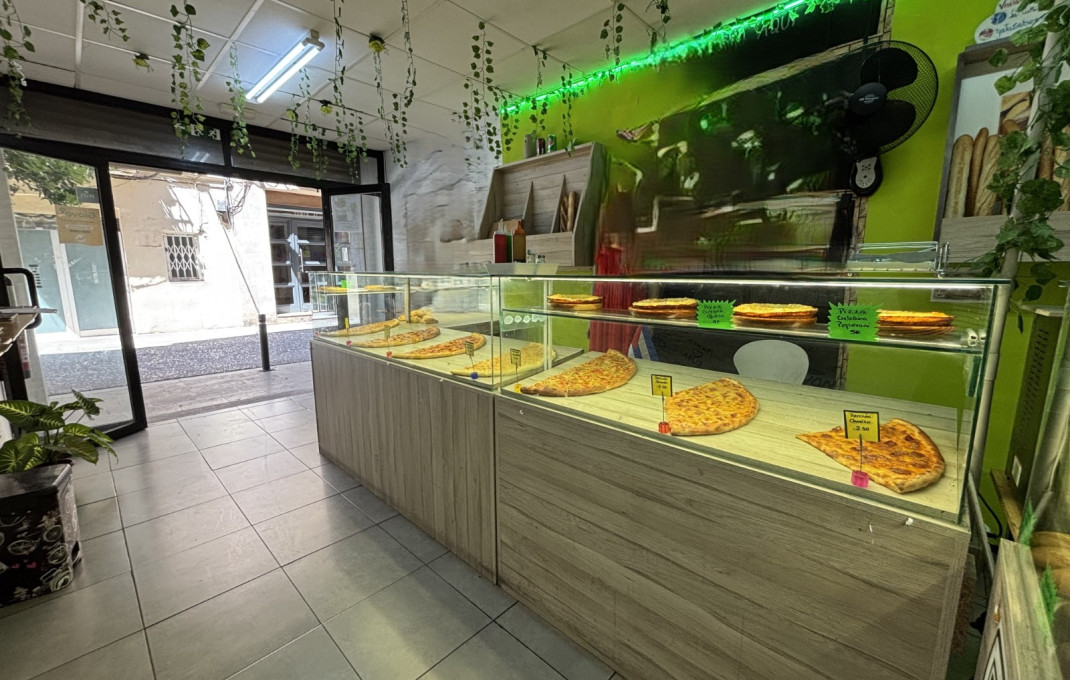 Traspaso - Obradores y/o Panaderias -
Barcelona - Gràcia