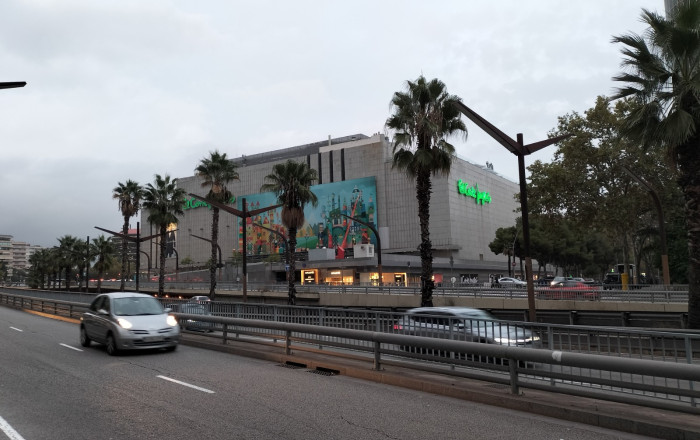 Traspaso - Take Away -
Barcelona - Les corts