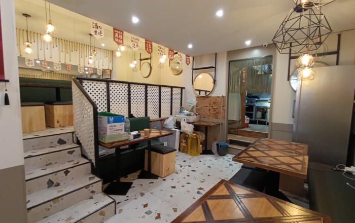 Transfer - Bar Restaurante -
Barcelona - Sant Antoni