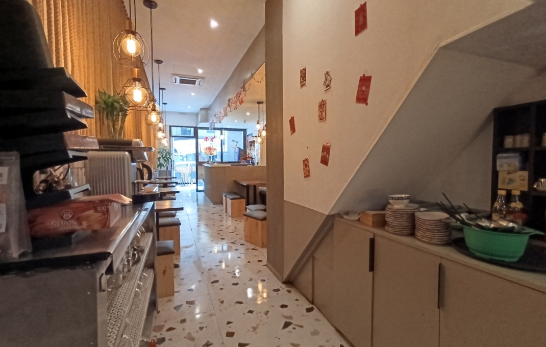 Transfer - Bar Restaurante -
Barcelona - Sant Antoni