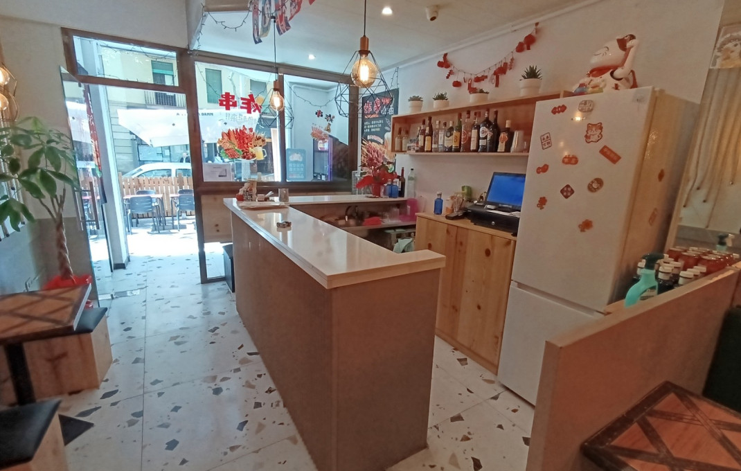 Transfer - Bar Restaurante -
Barcelona - Sant Antoni