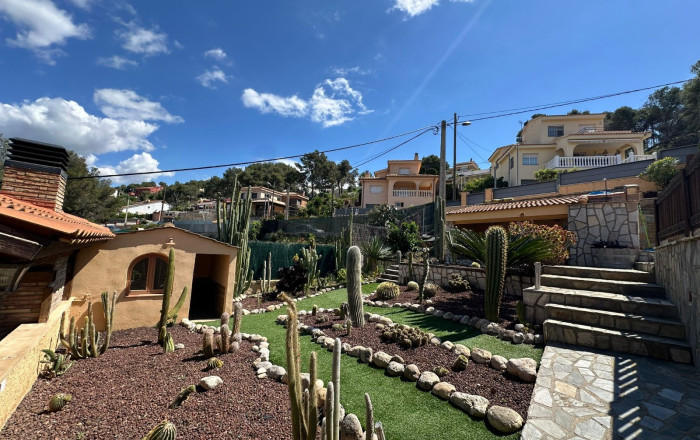 Venta - Casa -
Cubelles