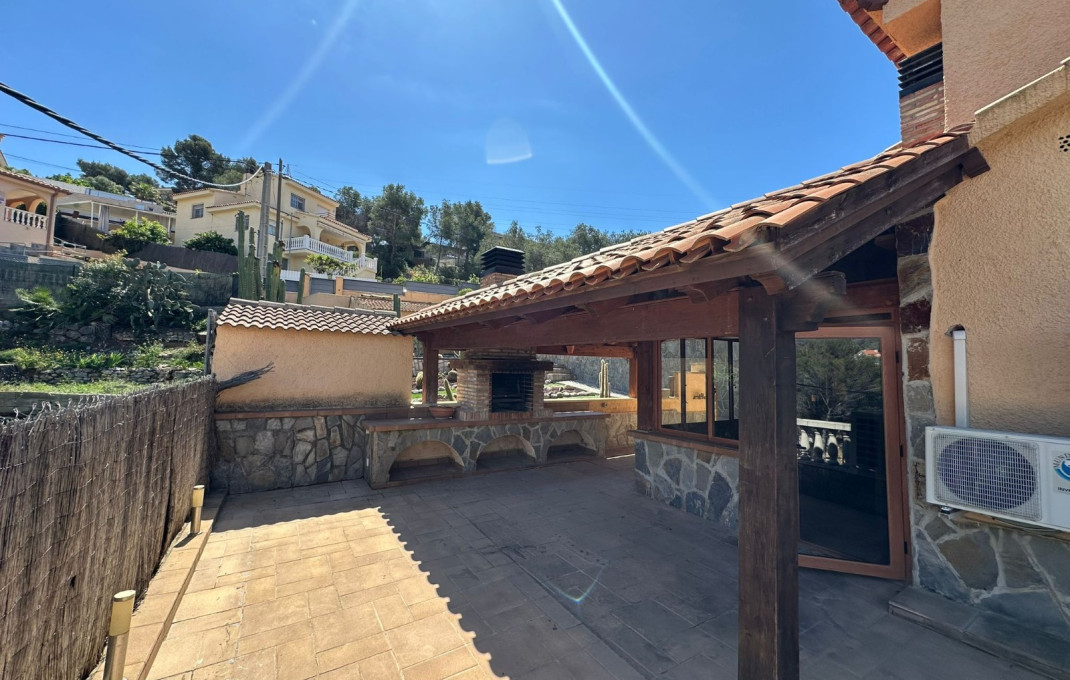 Venta - Casa -
Cubelles