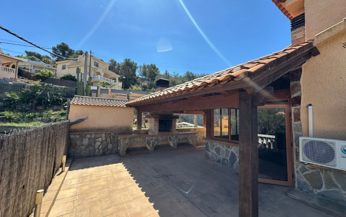 Venta - Casa -
Cubelles