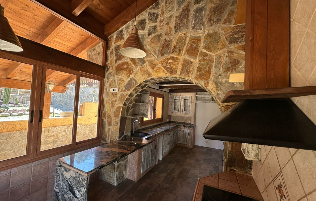 Venta - Casa -
Cubelles