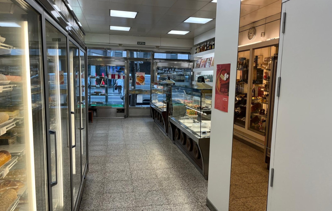 Traspaso - Obradores y/o Panaderias -
Barcelona - Plaza España