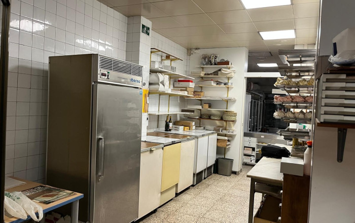 Traspaso - Obradores y/o Panaderias -
Barcelona - Plaza España