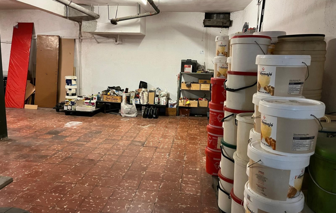 Traspaso - Obradores y/o Panaderias -
Barcelona - Plaza España