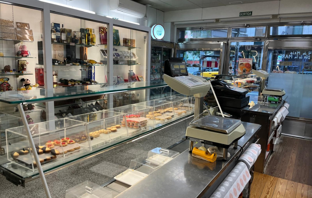 Traspaso - Obradores y/o Panaderias -
Barcelona - Plaza España