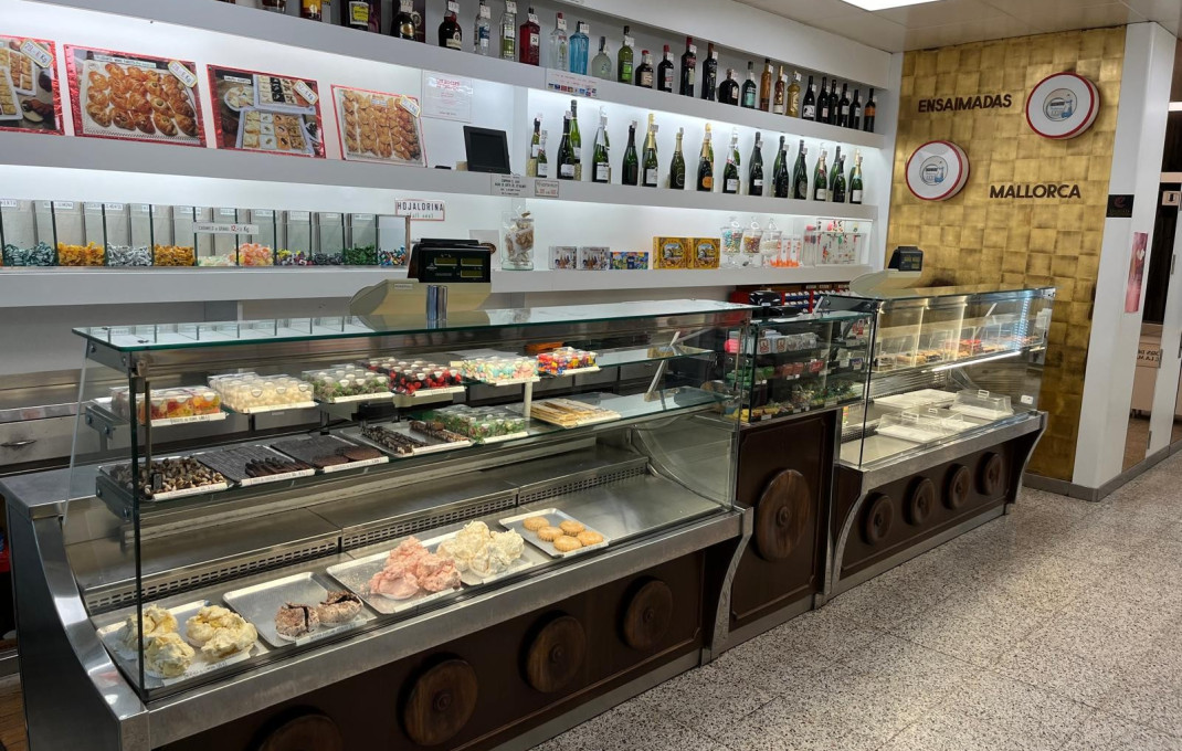 Traspaso - Obradores y/o Panaderias -
Barcelona - Plaza España