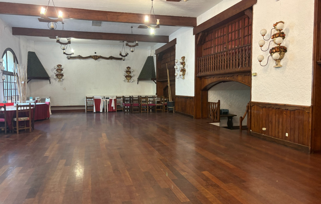 Venta - Restaurante -
Vallirana