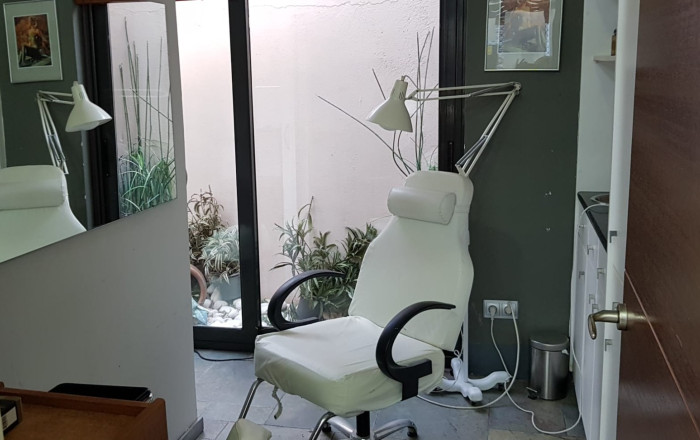 Alquiler - Peluquerias y Estetica -
Terrassa
