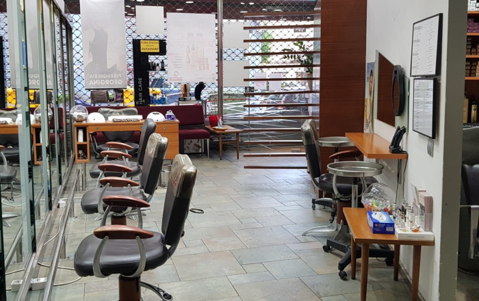 Alquiler - Peluquerias y Estetica -
Terrassa