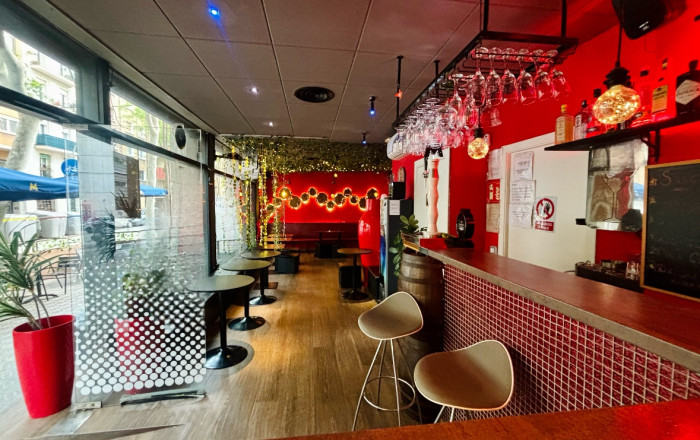 Traspaso - Licencia C2 -
Barcelona - Guinardo