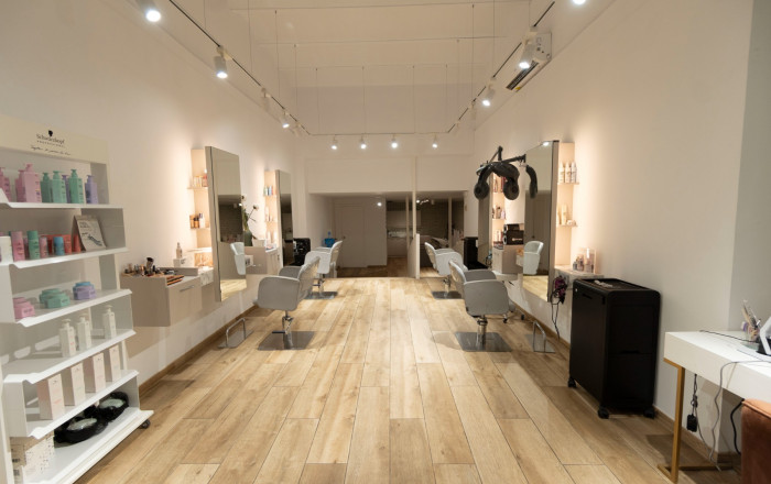 Traspaso - Peluquerias y Estetica -
Barcelona - Sarriá - Francesc Macia