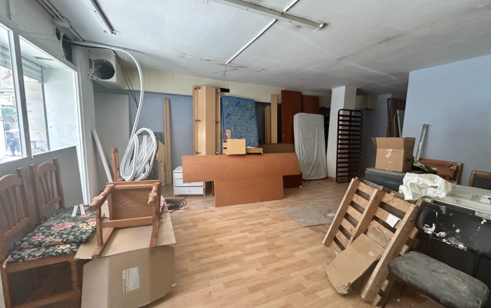 Alquiler - Local comercial -
Gavá